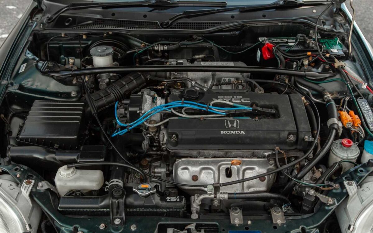Del Sol Engine Compartment 1994 Honda Del Sol SiR B16A Transtop Clean Original Condition | J-Spec ...
