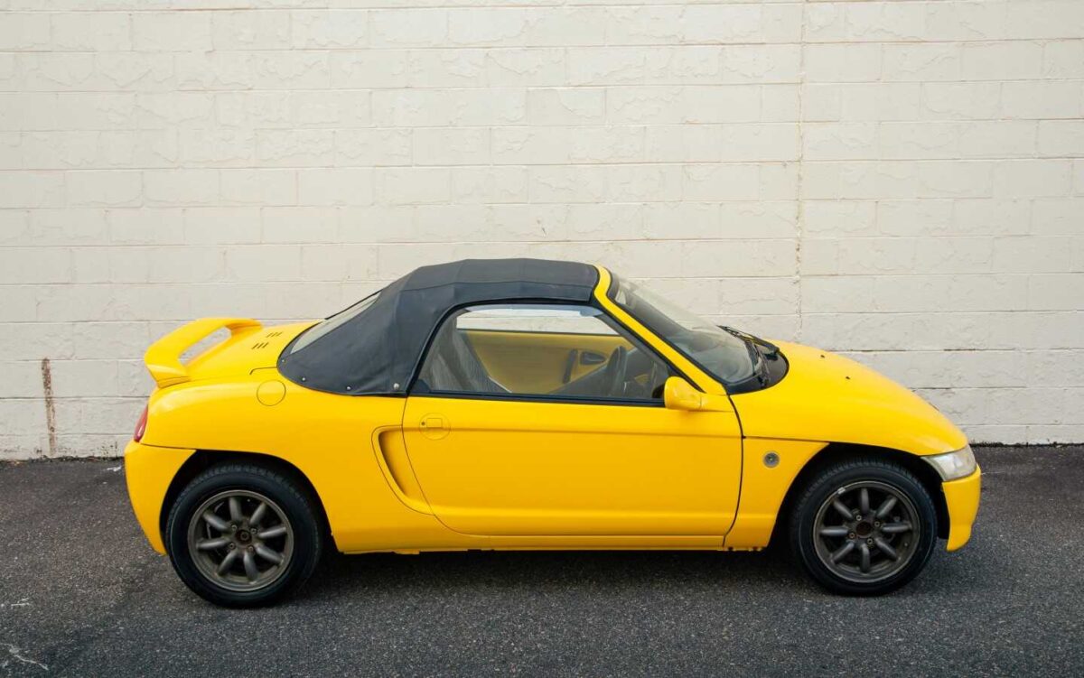 1992 Honda Beat JDM Kei Car With Light Modifications.