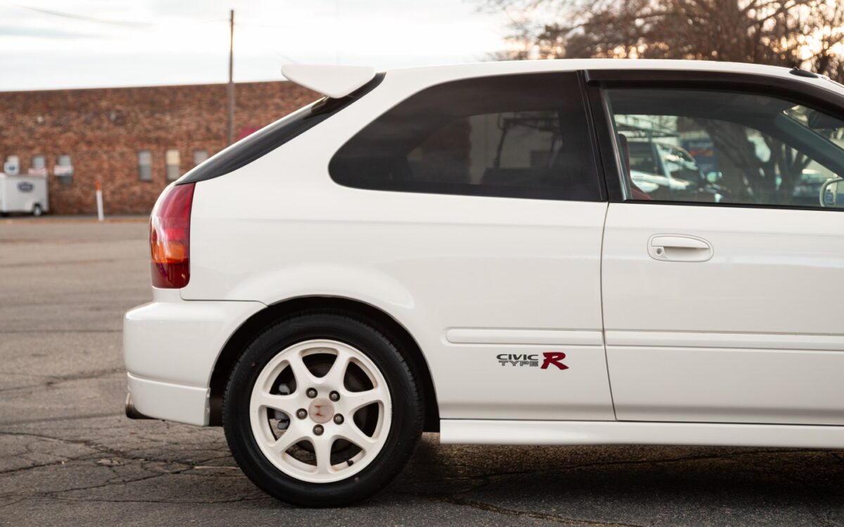 1997 Honda Civic Type R | J-Spec Auto Sports