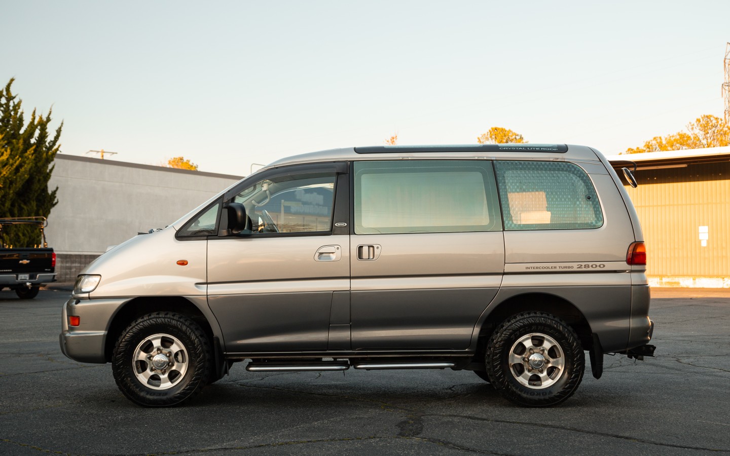 1997 Mitsubishi Delica Chamonix | J-Spec Auto Sports