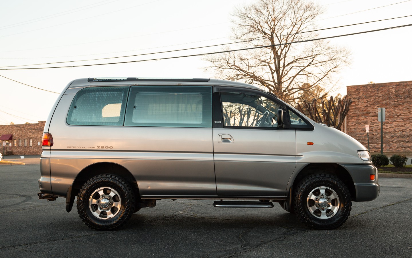 1997 Mitsubishi Delica Chamonix | J-Spec Auto Sports