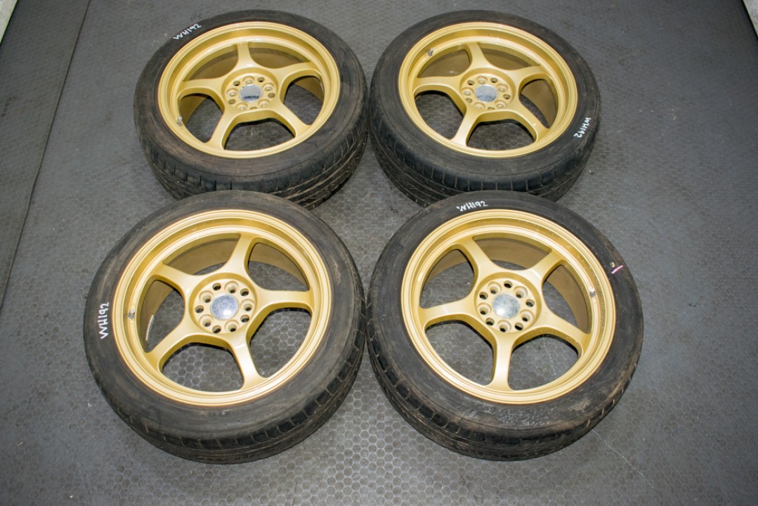 gram LIGHTS 17インチ ゴールドホイール 57C 2本セット JDM Rays Gram Lights 57c Gold 5 spoke Wheels 17x7.5 5x100 +40