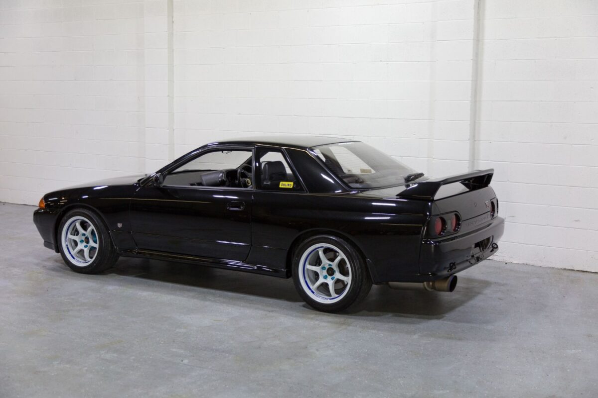 1992 Nissan Skyline GTR Pristine JDM Legal RHD Import with R34 6MT