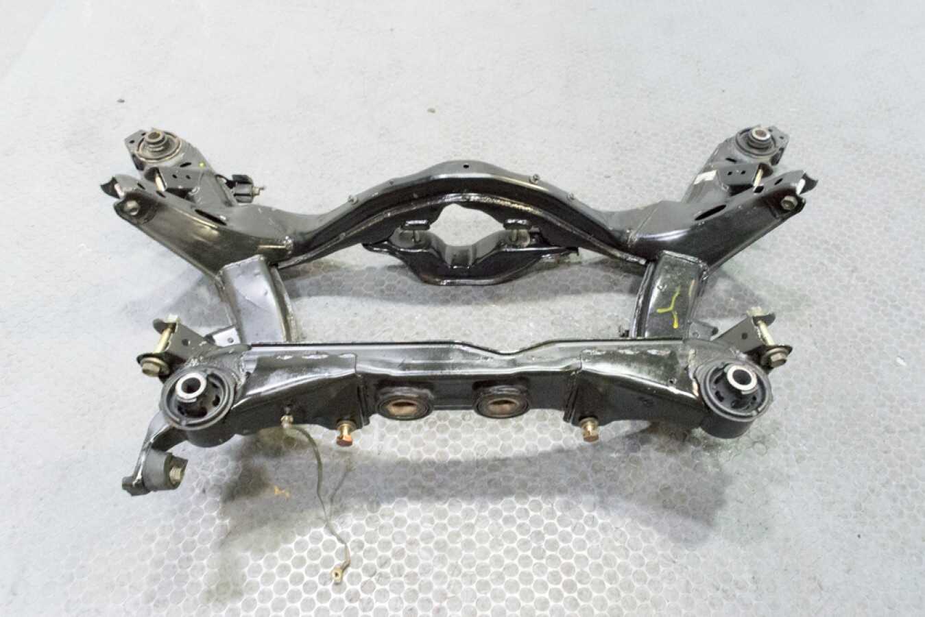 R32 Rear Subframe 1989-1994 Nissan Skyline GTR R32 Rear Sub Frame for Sale | J-Spec Auto ...