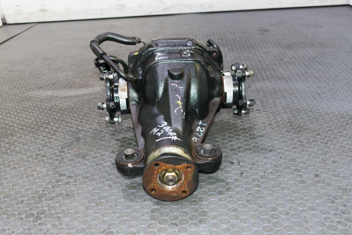 DUP50デュープレクサ typeA 2003-2008 Nissan 350Z oem differential drive shaft output
