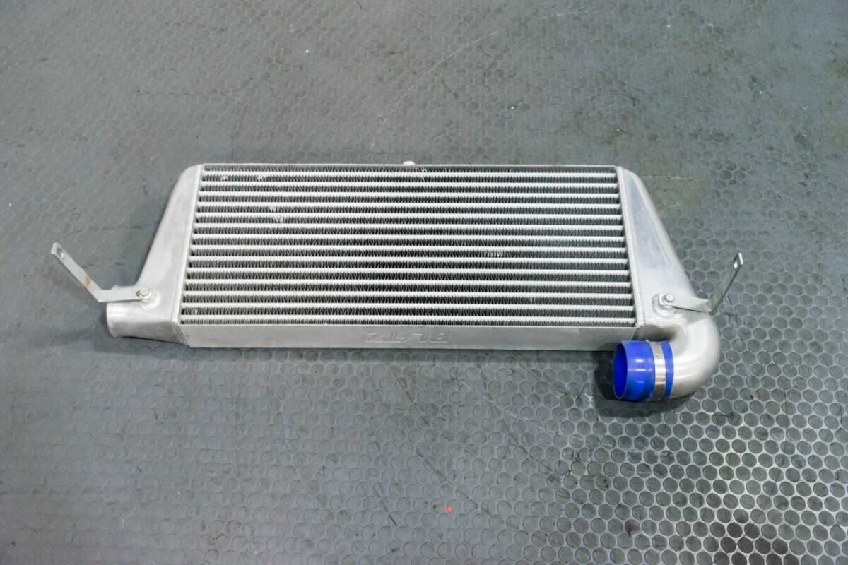 Used Blitz SE Front Mount Intercooler for ER34 Nissan Skyline GTT J