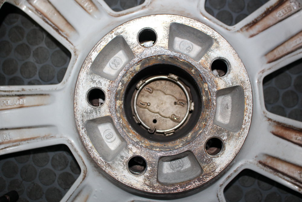 thumbnail image 2 of 16x7 Forged Aluminum Alloy Wheel – 5x100 Offset +38mm – 10 Spoke – For Audi 2 of 3