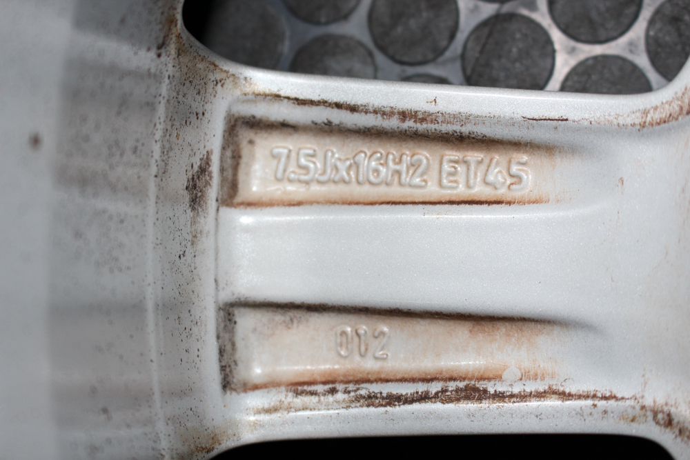 thumbnail interactive-video image 1 of 16x7 Forged Aluminum Alloy Wheel – 5x100 Offset +38mm – 10 Spoke – For Audi 1 of 3