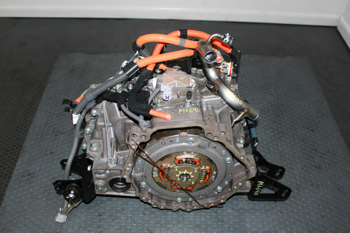 Low mileage JDM Toyota Prius automatic transmission 2010–2015 from J-Spec Auto Sports