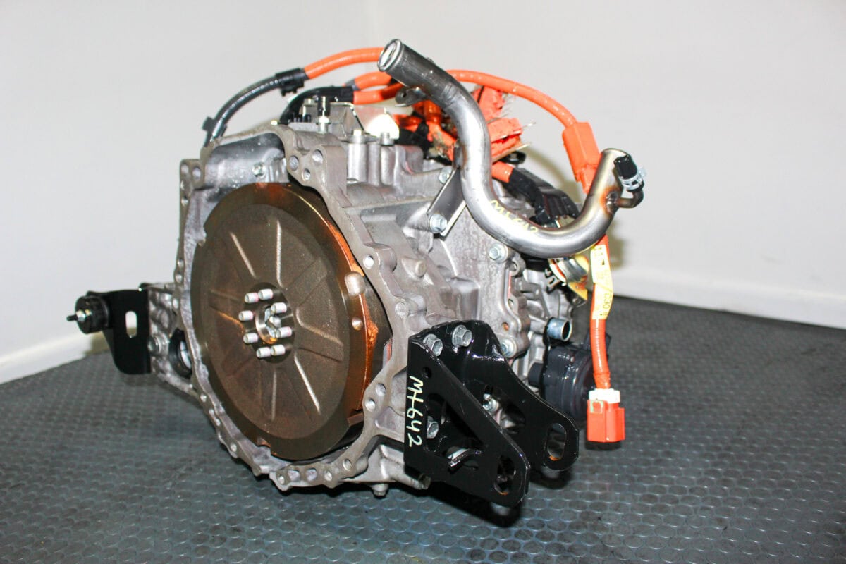 Low-Mileage JDM Toyota Prius 71020-6 Automatic Transmission (2010