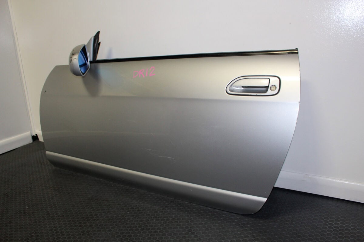 R33 Nissan Skyline GTR OEM Passenger (left Side) Door QM1 -Silver