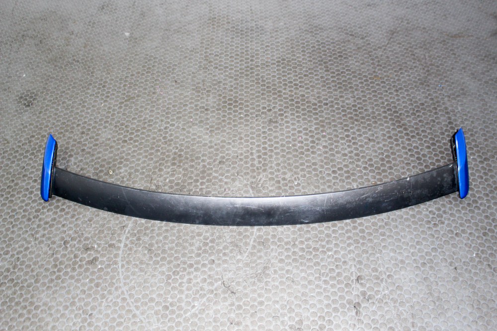 “JDM OEM rear roof vane spoiler for 2002–2007 Subaru WRX STI”