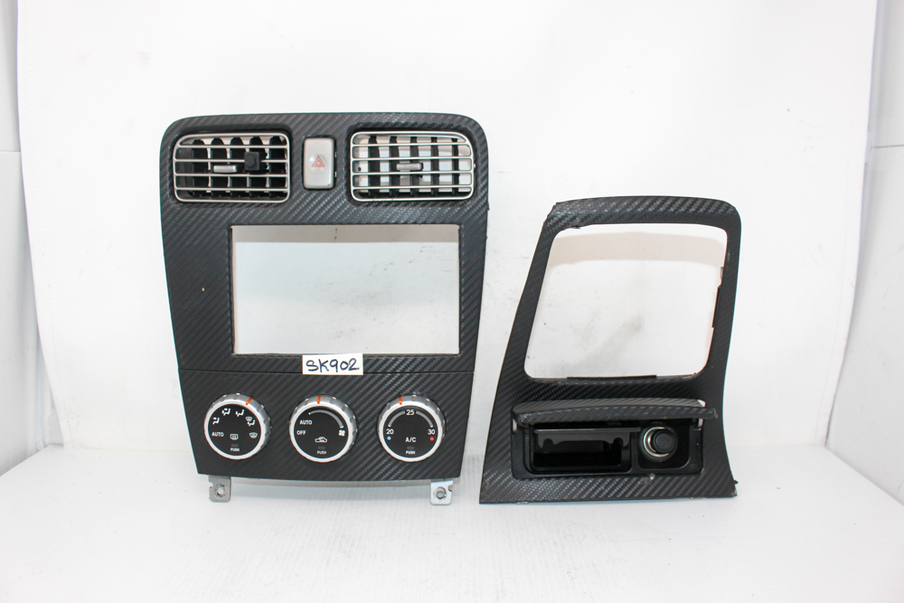 Subaru Forester SG5 SG9 radio climate bezel