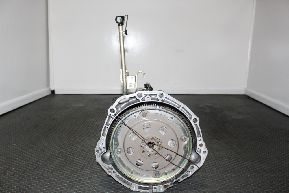 JDM Nissan 350Z VQ35DE Automatic Transmission, Infiniti G35 Automatic Transmission For Sale, Very Clean Nissan 350Z Transmission Imported From Japan, Low Mileage Infiniti G35 Gearbox, OEM VQ35DE Automatic Transmission, Nissan 350Z Transmission Replacement, Infiniti G35 Drivetrain Components, J-Spec Auto Sports Nissan Transmission, Genuine Nissan Infiniti Automatic Gearbox, VQ35DE Transmission Imported From Japan