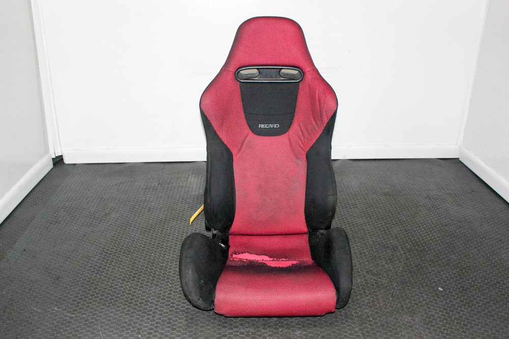 EP3 Civic Type R Recaro seat fabric and Recaro logo