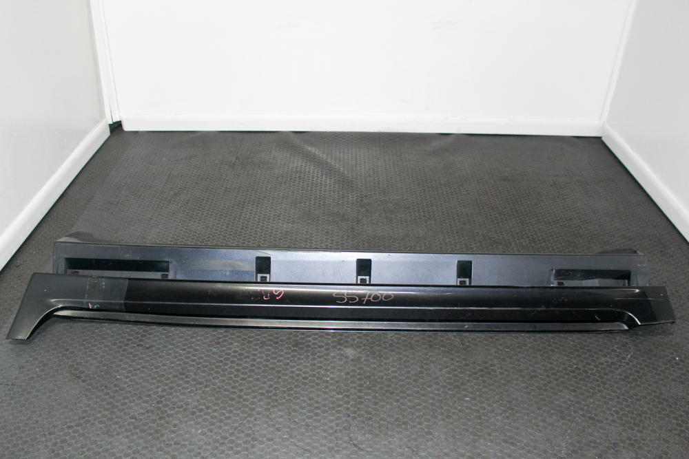 Used JDM 2008–2014 Subaru WRX STI GRB rocker panels, side skirts, left and right pair