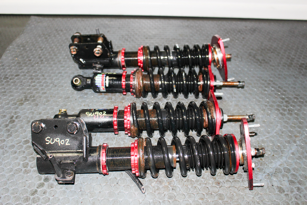 IMG_9277 32-level damping adjustment knob on Blitz ZZ-R coilover